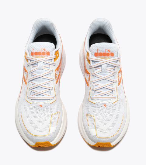 Zapatilla de running - Estabilidad y protección - Hombre MYTHOS BLUSHIELD VIGORE V BLANCO/NARANJA NECTARINA - Diadora